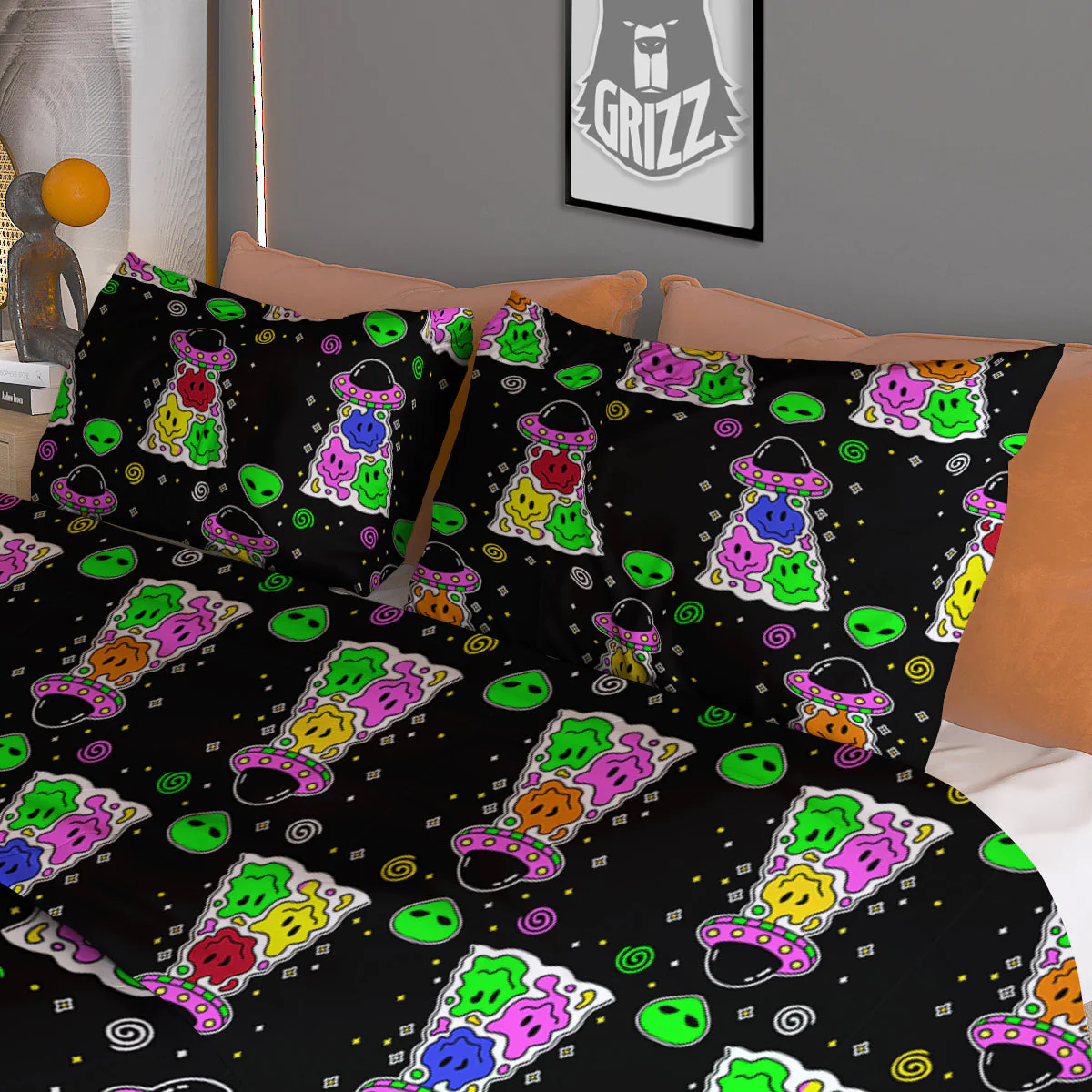 Alien And UFO Trippy Print Pattern Duvet Cover Bedding Set - Image 3