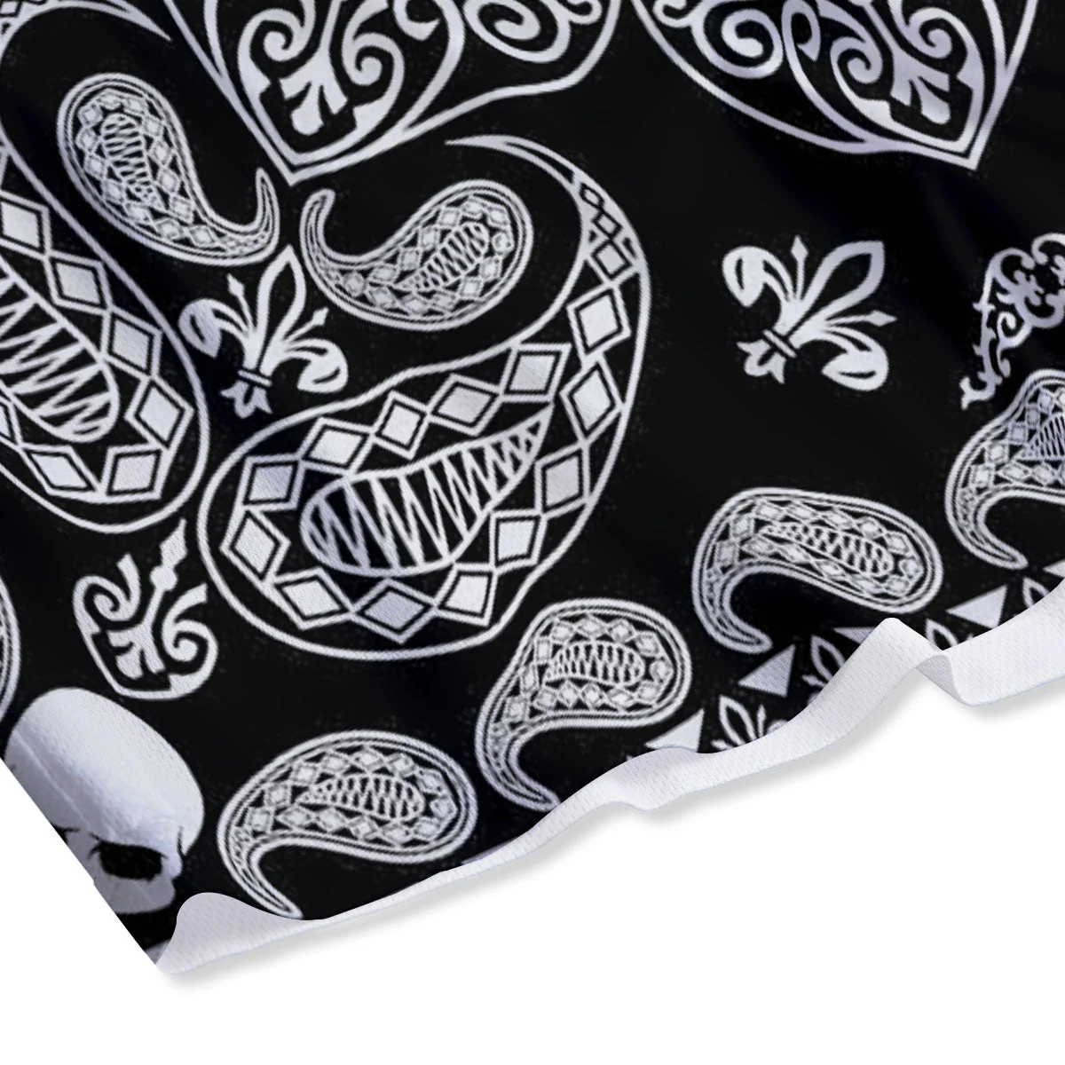 Black Skull Bandana Print Mesh Shorts - Image 4