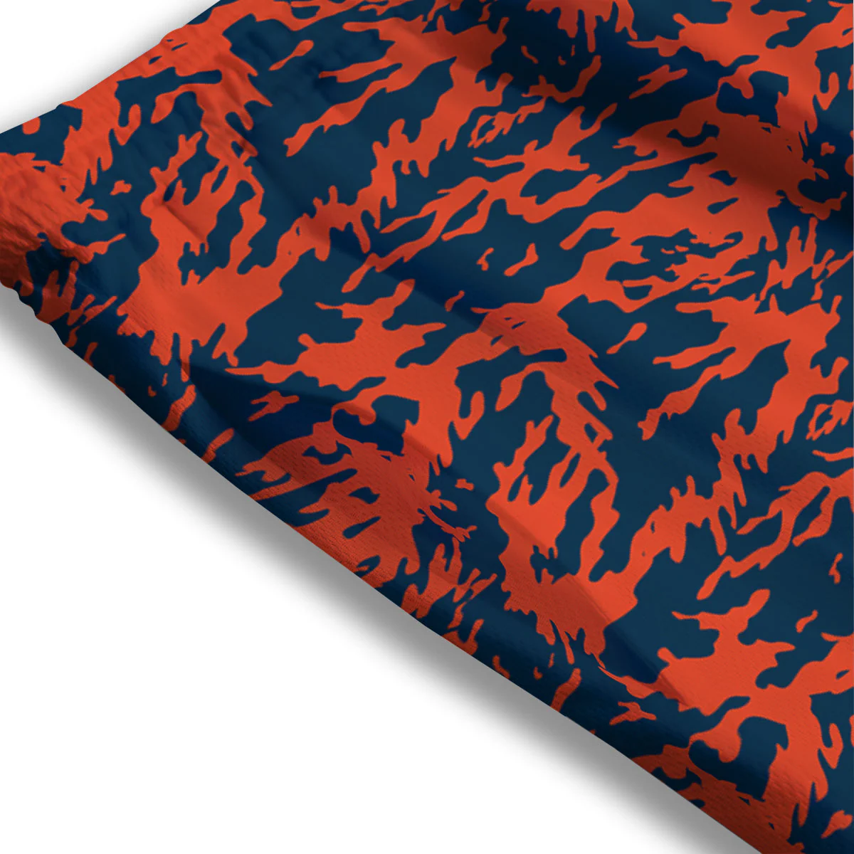 Camouflage Red Spots Print Pattern Mesh Shorts - Image 3