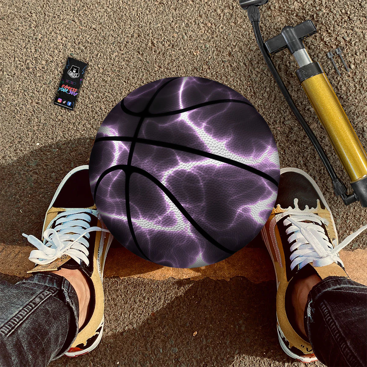 Chain Lightning Print Basketball - Image 2