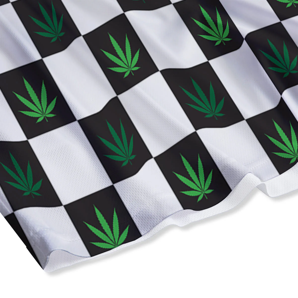 Checked Green Weed Print Pattern Mesh Shorts - Image 4