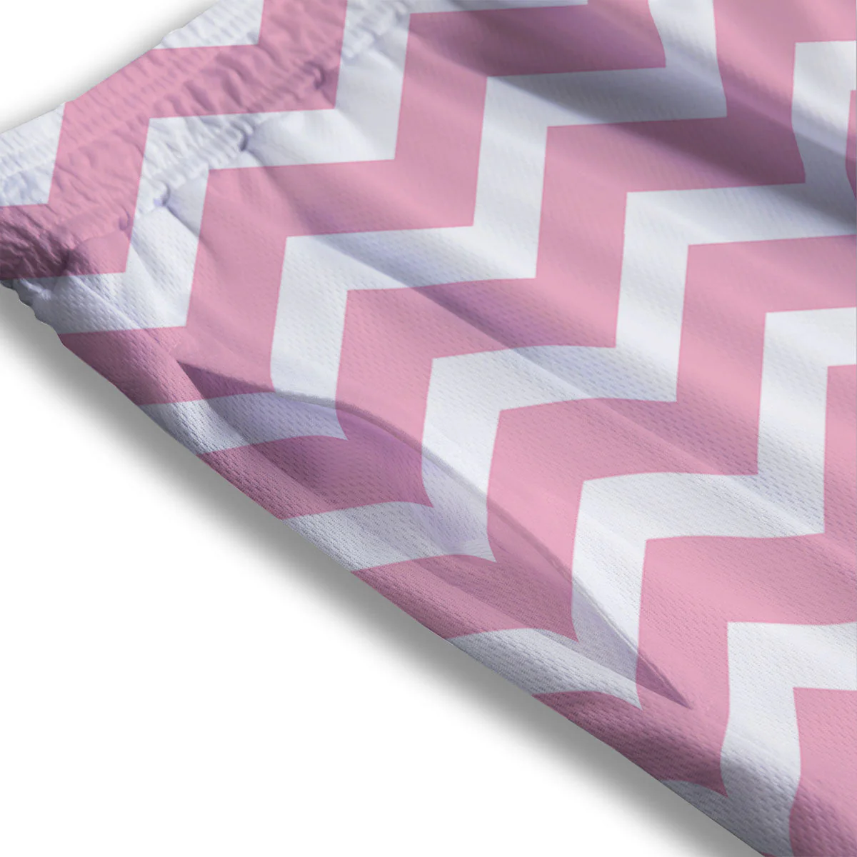 Chevron White And Pink Print Pattern Mesh Shorts - Image 3