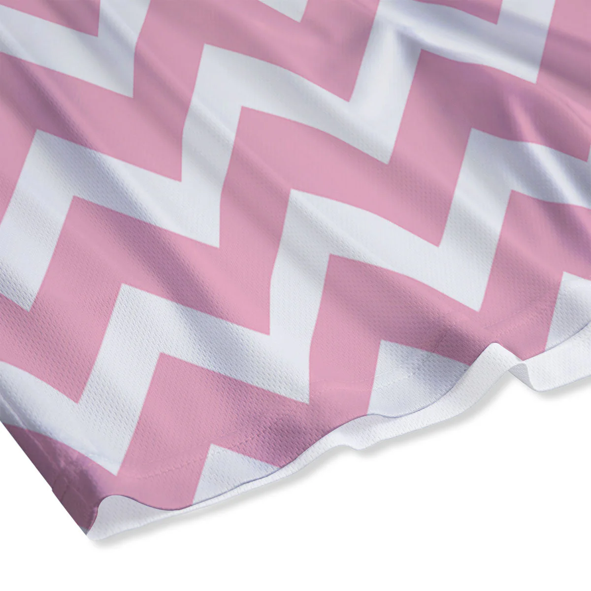 Chevron White And Pink Print Pattern Mesh Shorts - Image 4