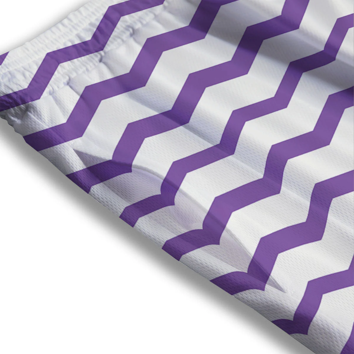 Chevron White And Purple Print Pattern Mesh Shorts - Image 3