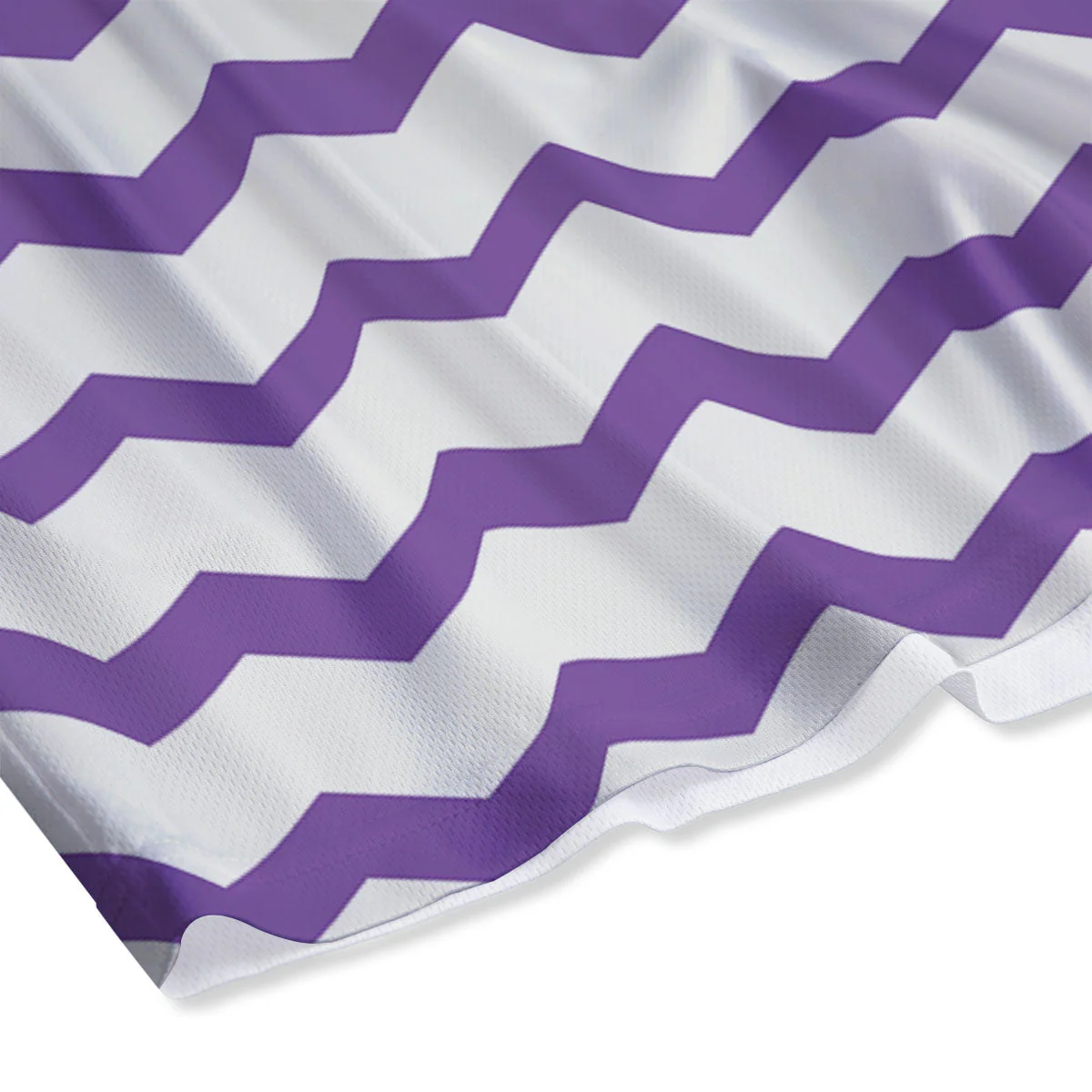 Chevron White And Purple Print Pattern Mesh Shorts - Image 4