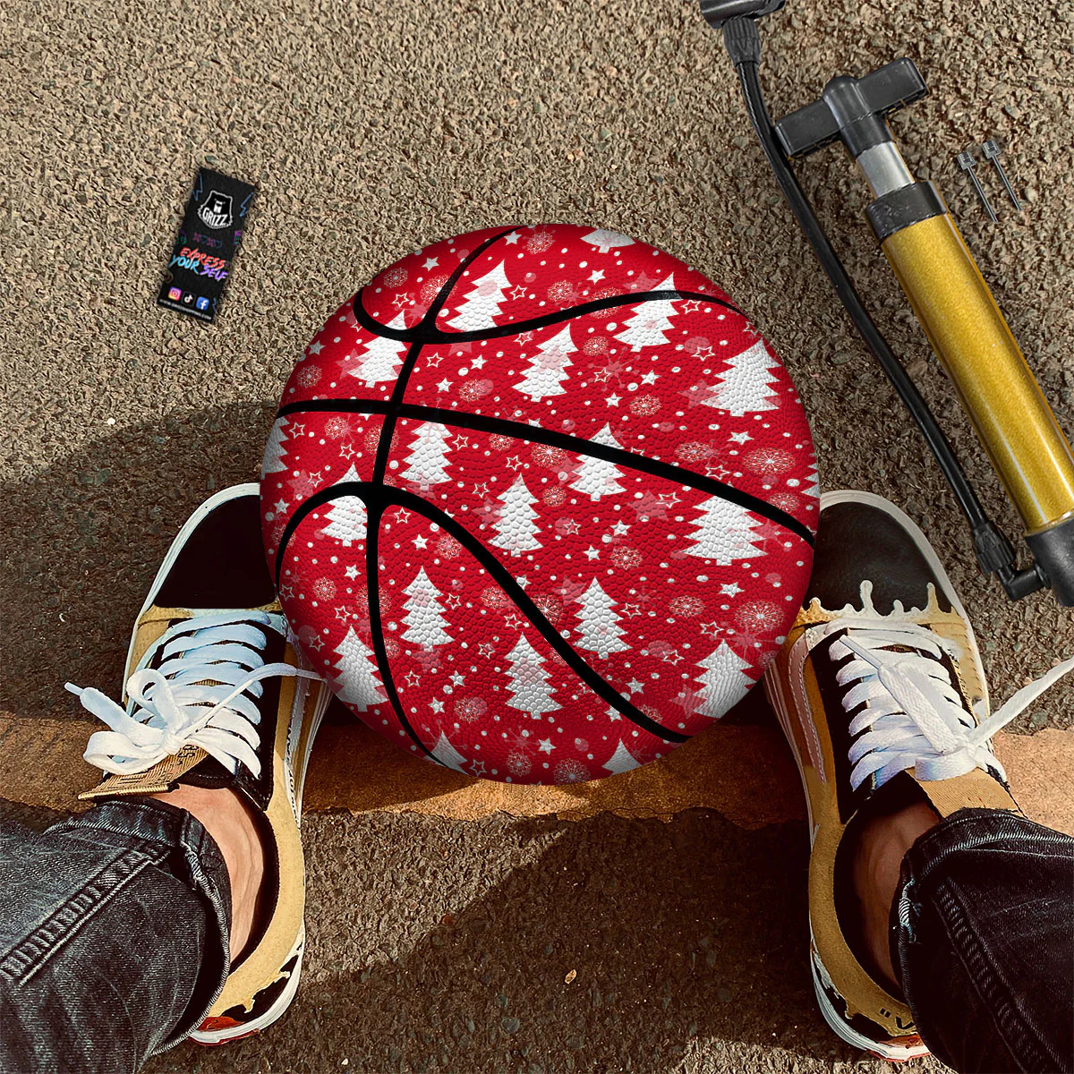 Christmas Tree Polka Dot Print Pattern Basketball - Image 2
