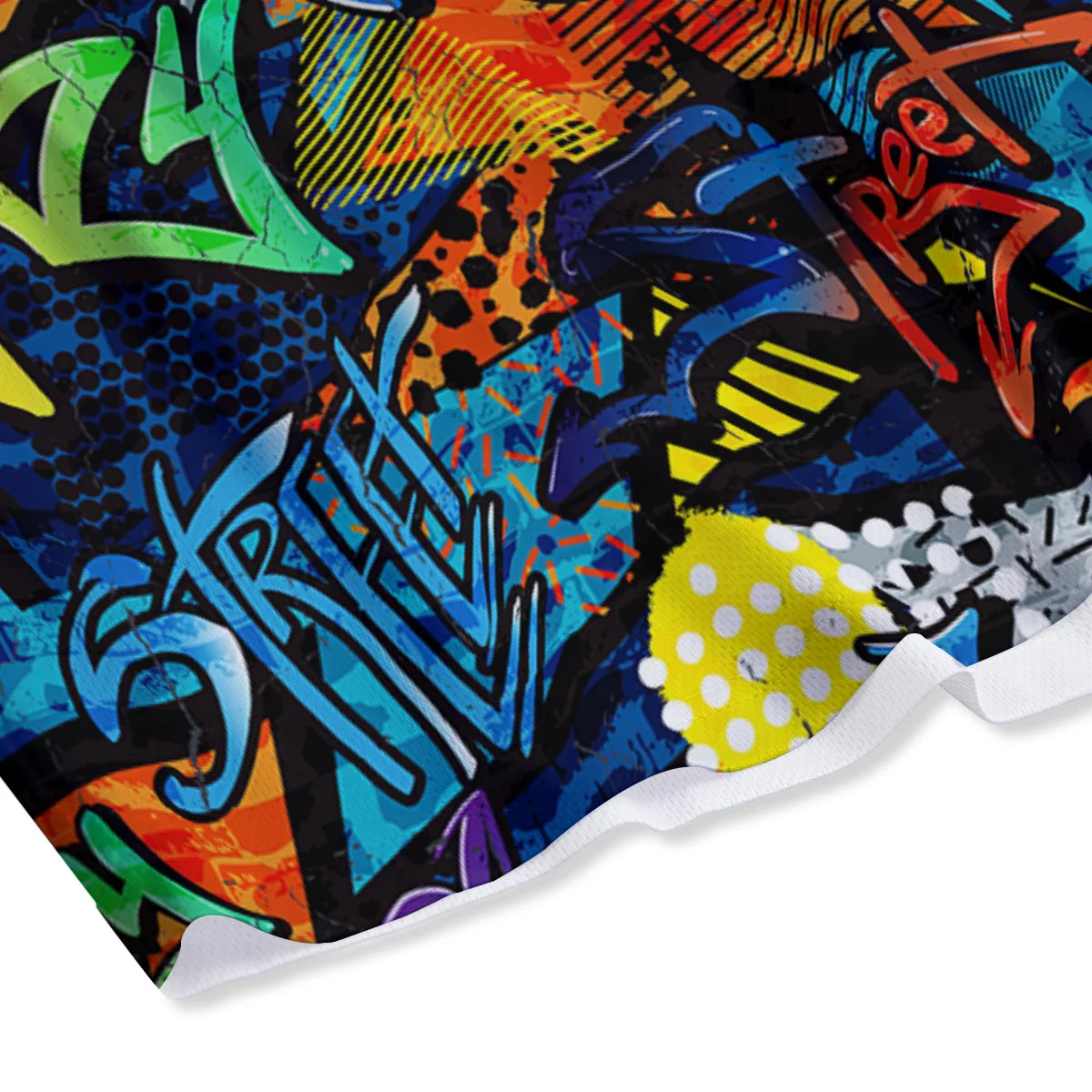 Graffiti Retro Print Pattern Mesh Shorts - Image 4