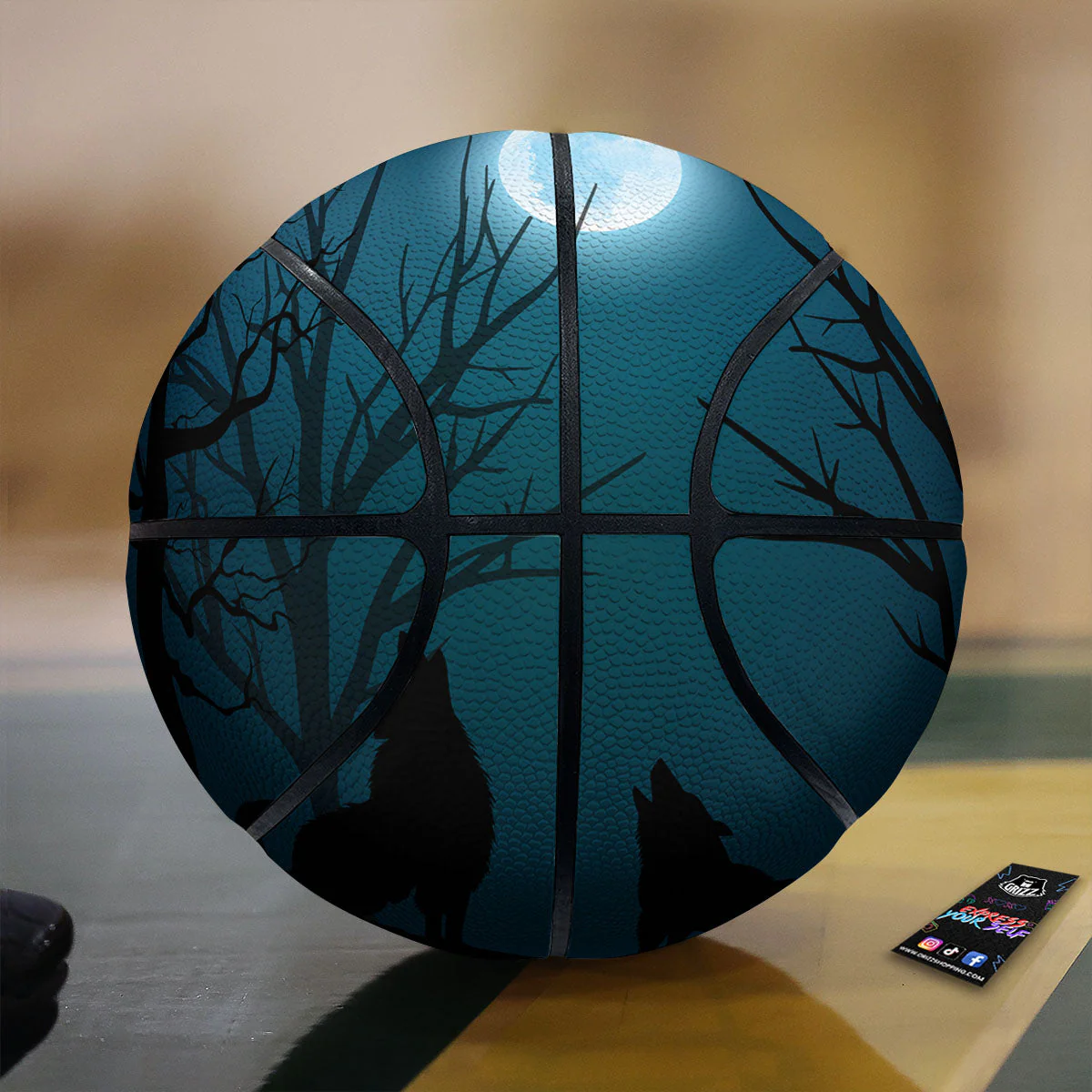Howling Wolf At The Full Moon Print Basketball