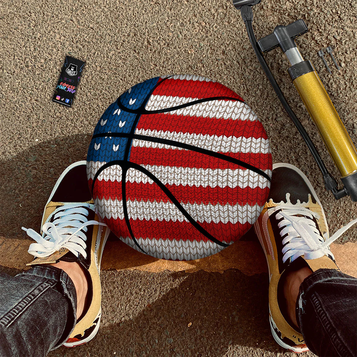 Knitted American Flag Print Basketball - Image 2
