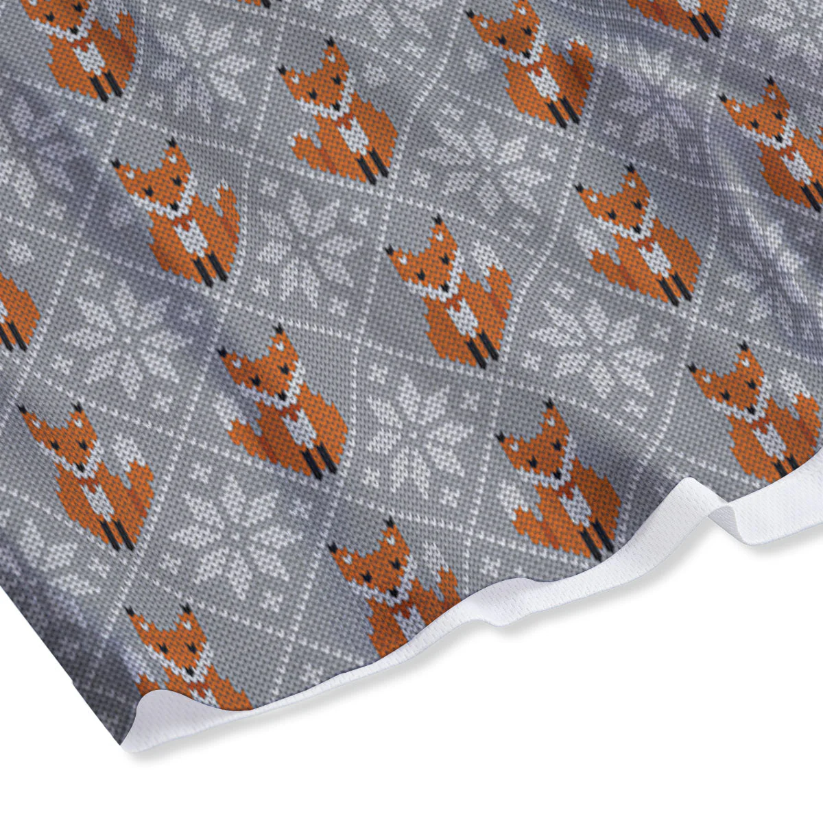 Knitted Snowy Fox Print Pattern Mesh Shorts - Image 4
