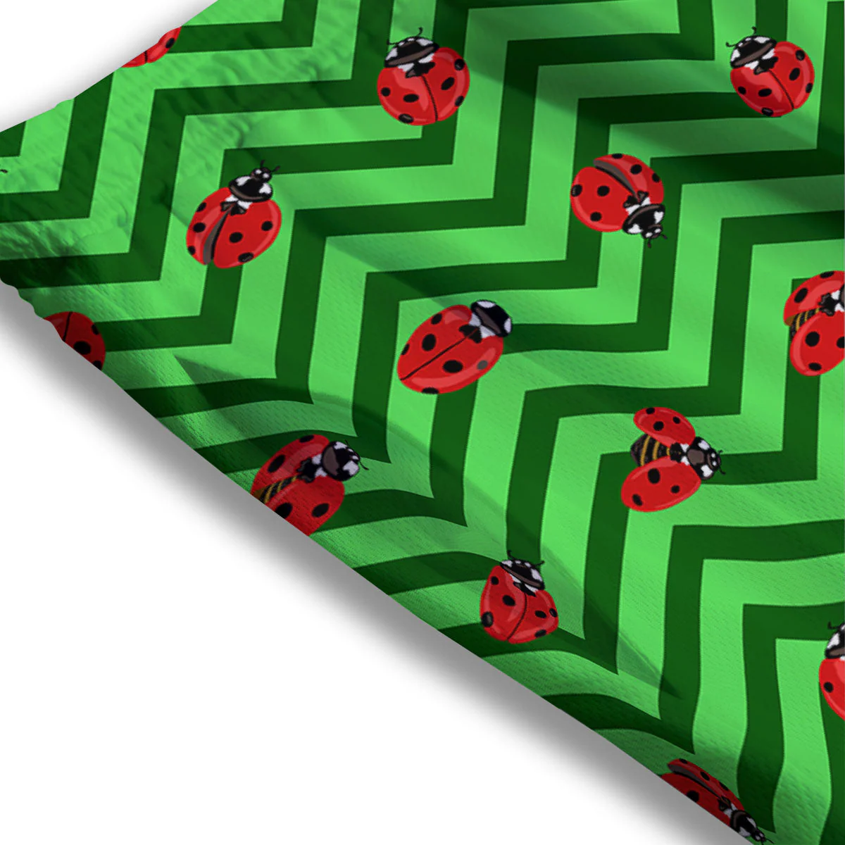 Ladybug Zigzag Green Pattern Mesh Shorts - Image 3
