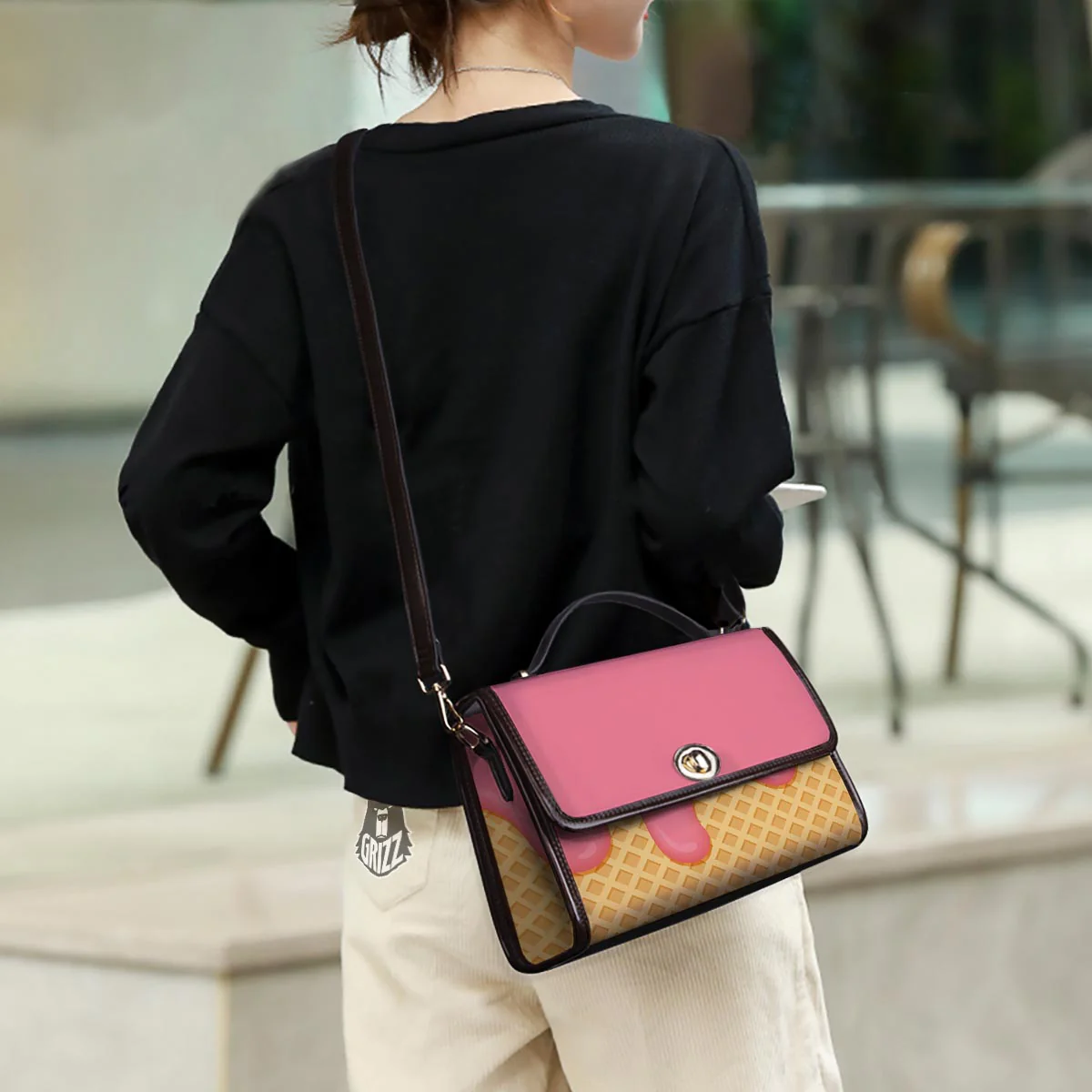 Melted Strawberry Ice Cream Print Women's Satchel Bag - Image 3