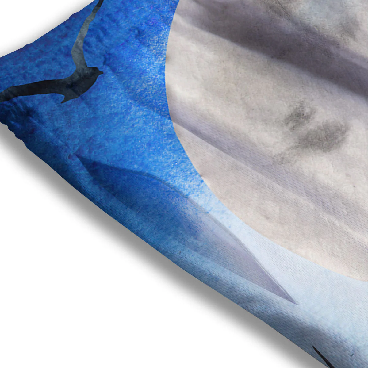 Painting Howling Wolf Snowy Print Mesh Shorts - Image 3
