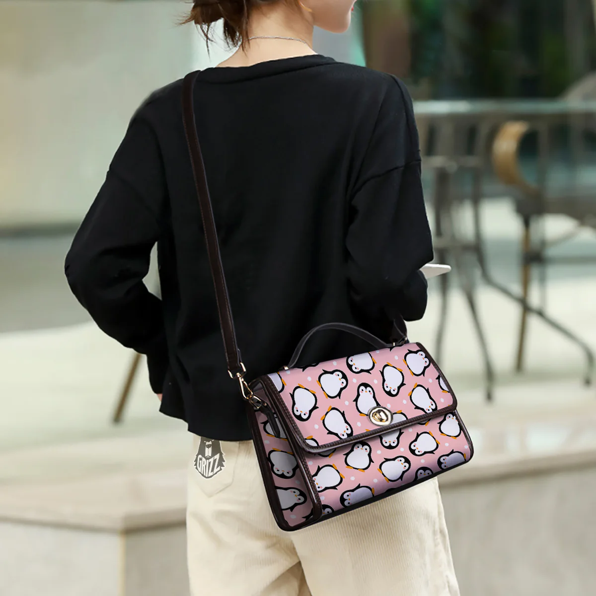 Penguin Xmas Print Pattern Women's Satchel Bag - Image 3