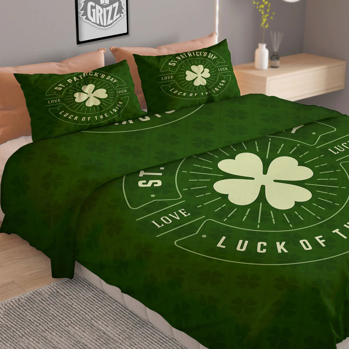 St. Patrick's Day Four Leaf Clover Print Duvet Cover Bedding Set - Image 2