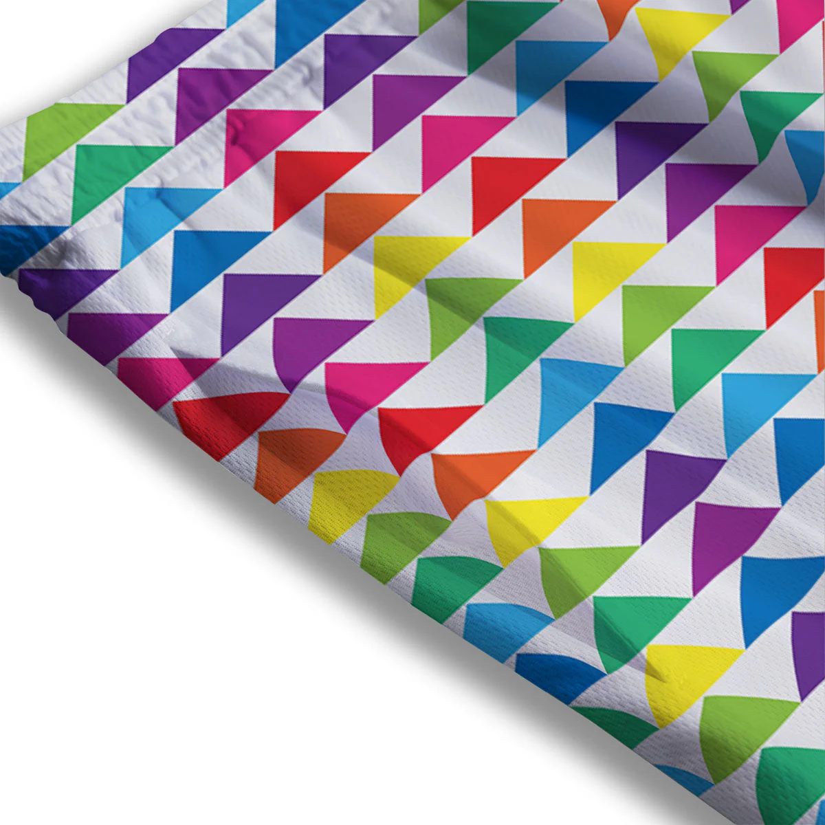 Triangles Rainbow Print Pattern Mesh Shorts - Image 3