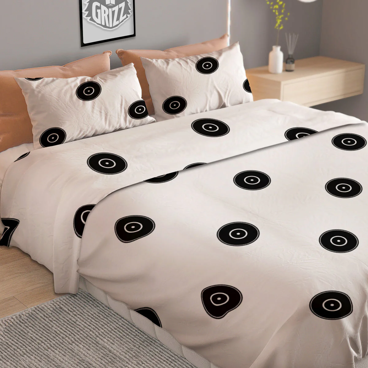 Vinyl White And Black Print Pattern Duvet Cover Bedding Set - Image 2