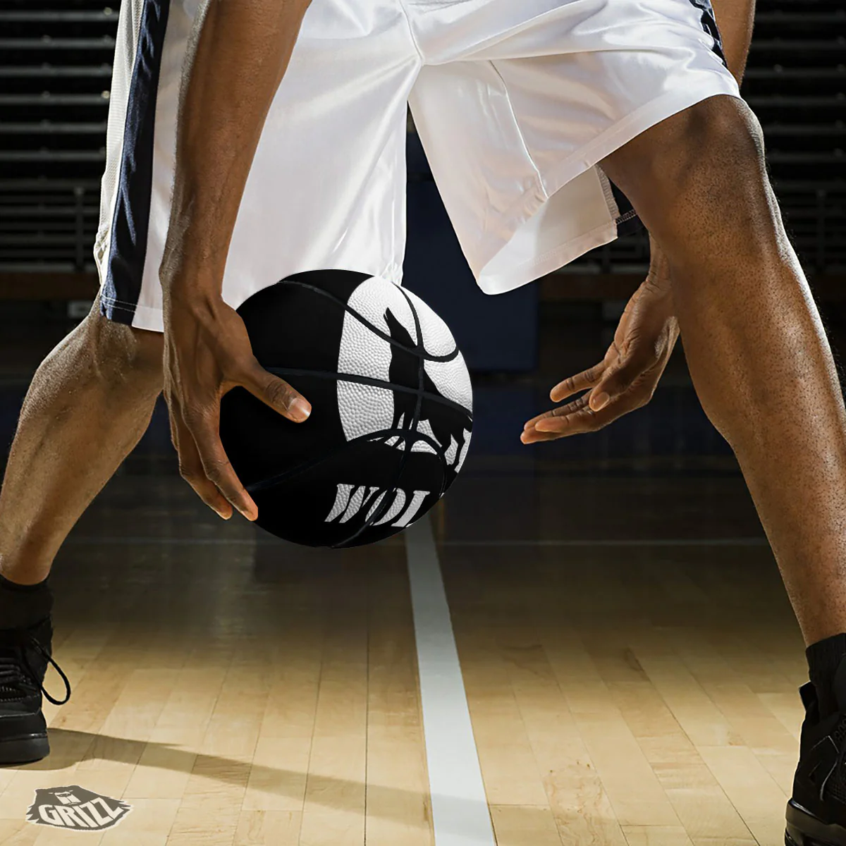 Wolf Howling Monochrome Print Basketball - Image 3