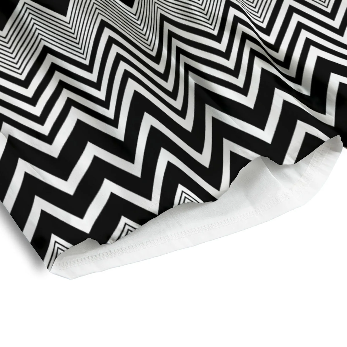 Zigzag White And Black Print Pattern Men's Athletic Shorts - Image 4
