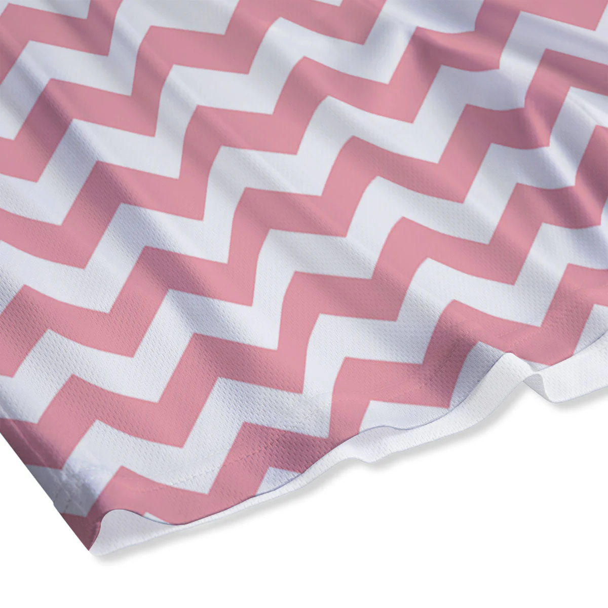 Zigzag White And Pink Print Pattern Mesh Shorts - Image 4